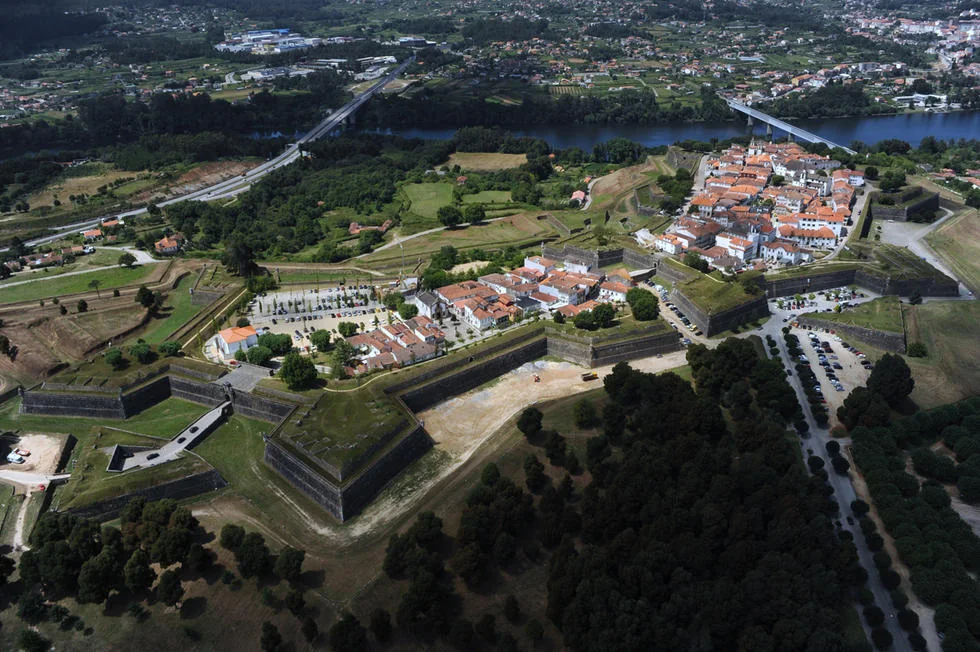 Vista aérea de la fortaleza de Valença do Minho
